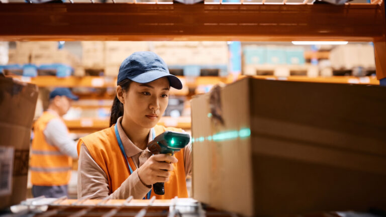 Order Banyak Itu Bagus… Tapi Kenapa Banyak Bisnis Malah Kacau?